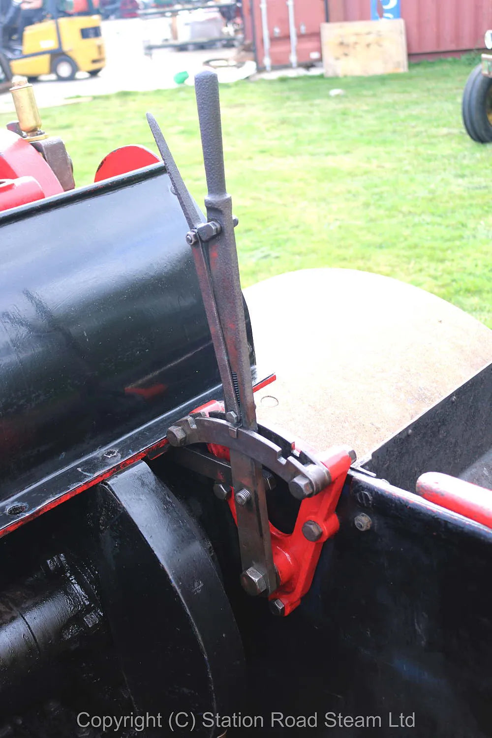 Wallis & Steevens "Advance" 6 ton steam roller