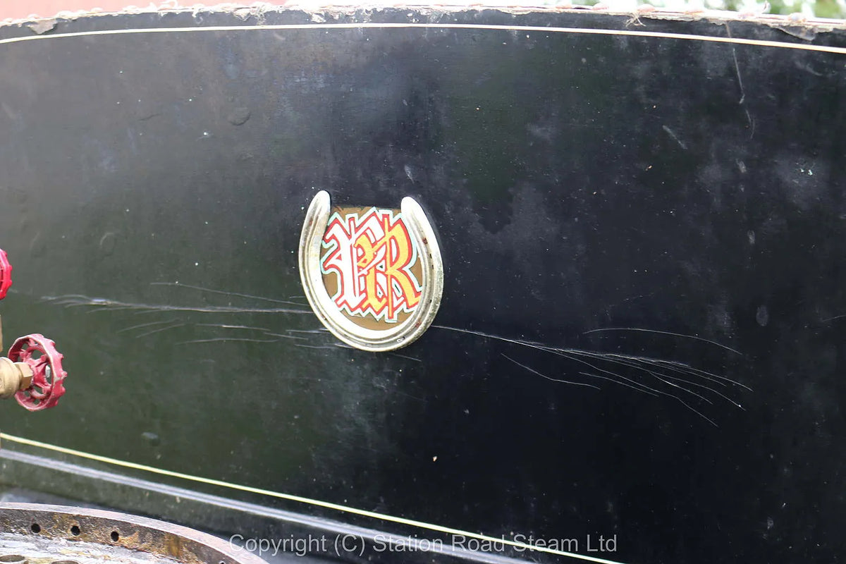 Steam car with Locomobile engine