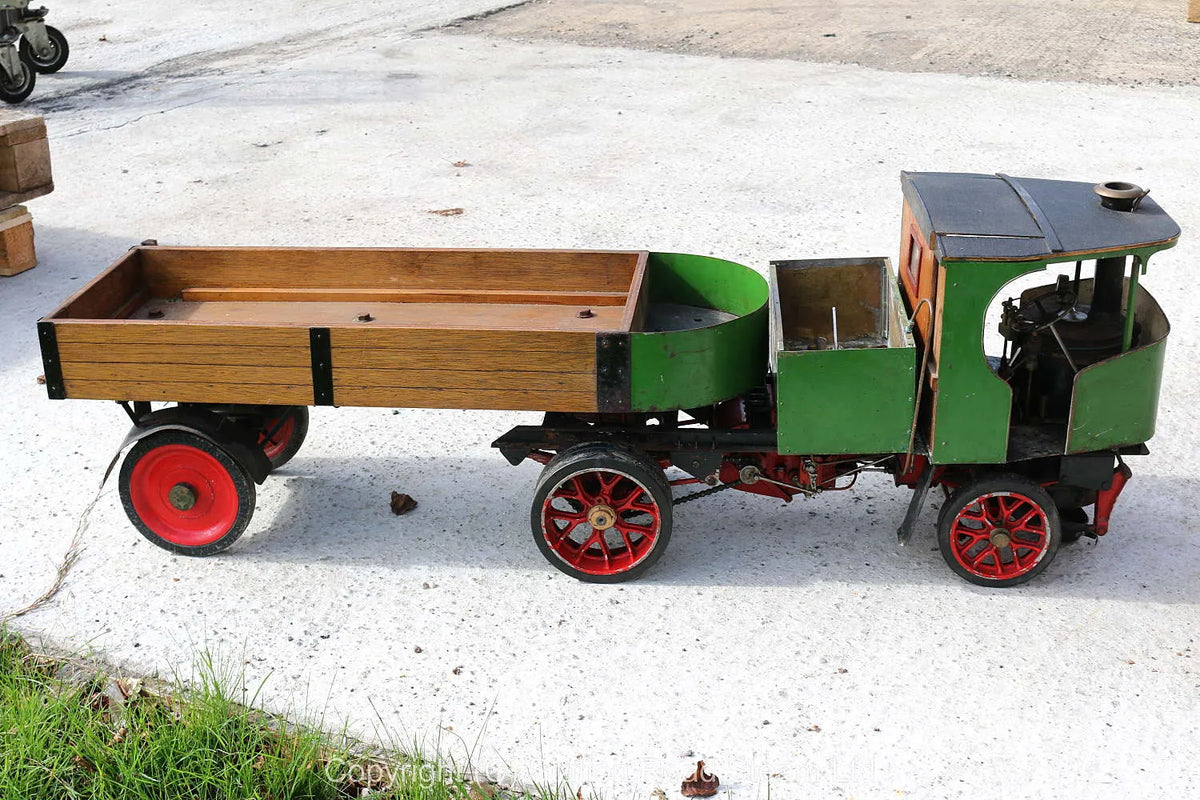2 inch scale Clayton steam wagon