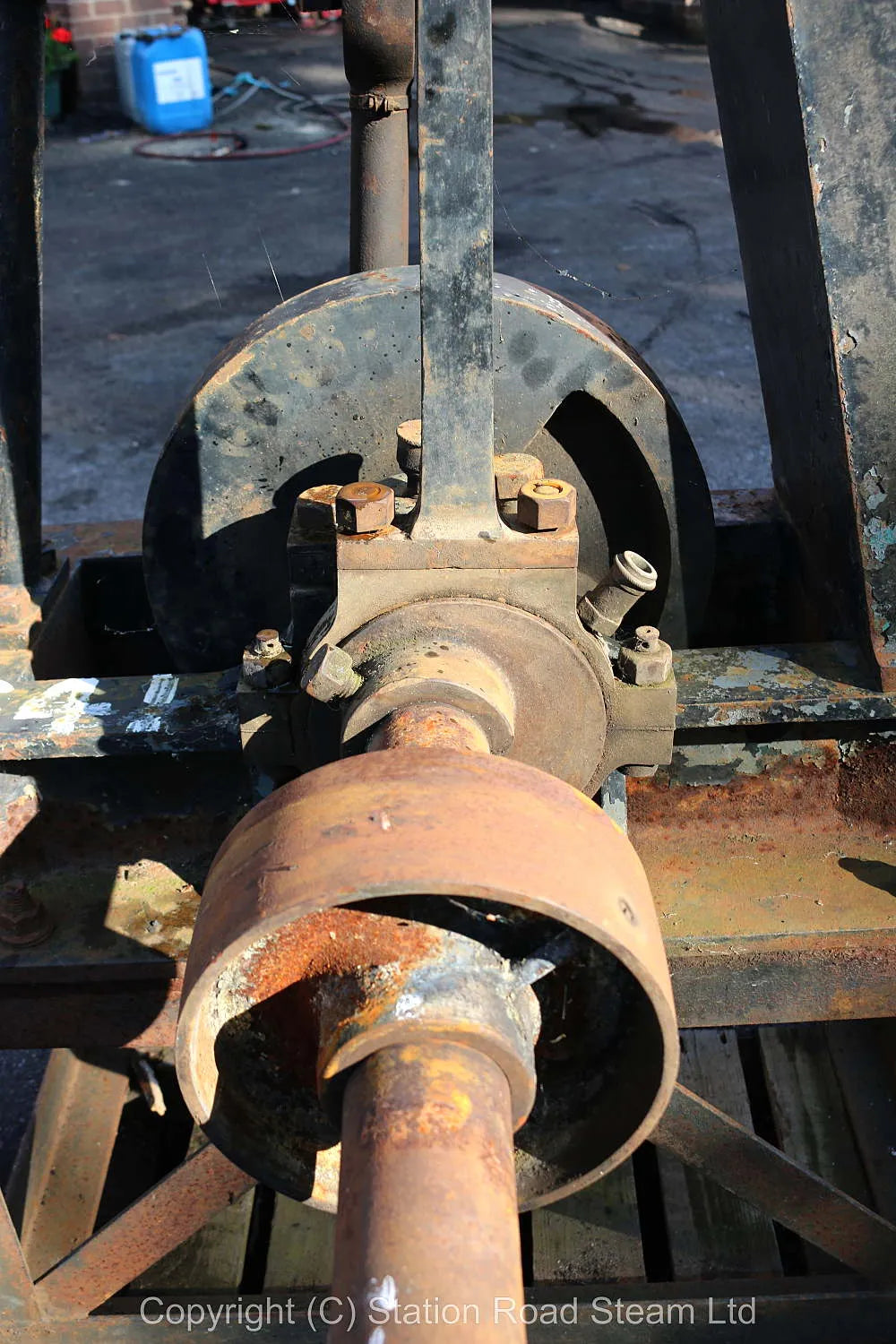 W.H.Coward & Co vertical engine