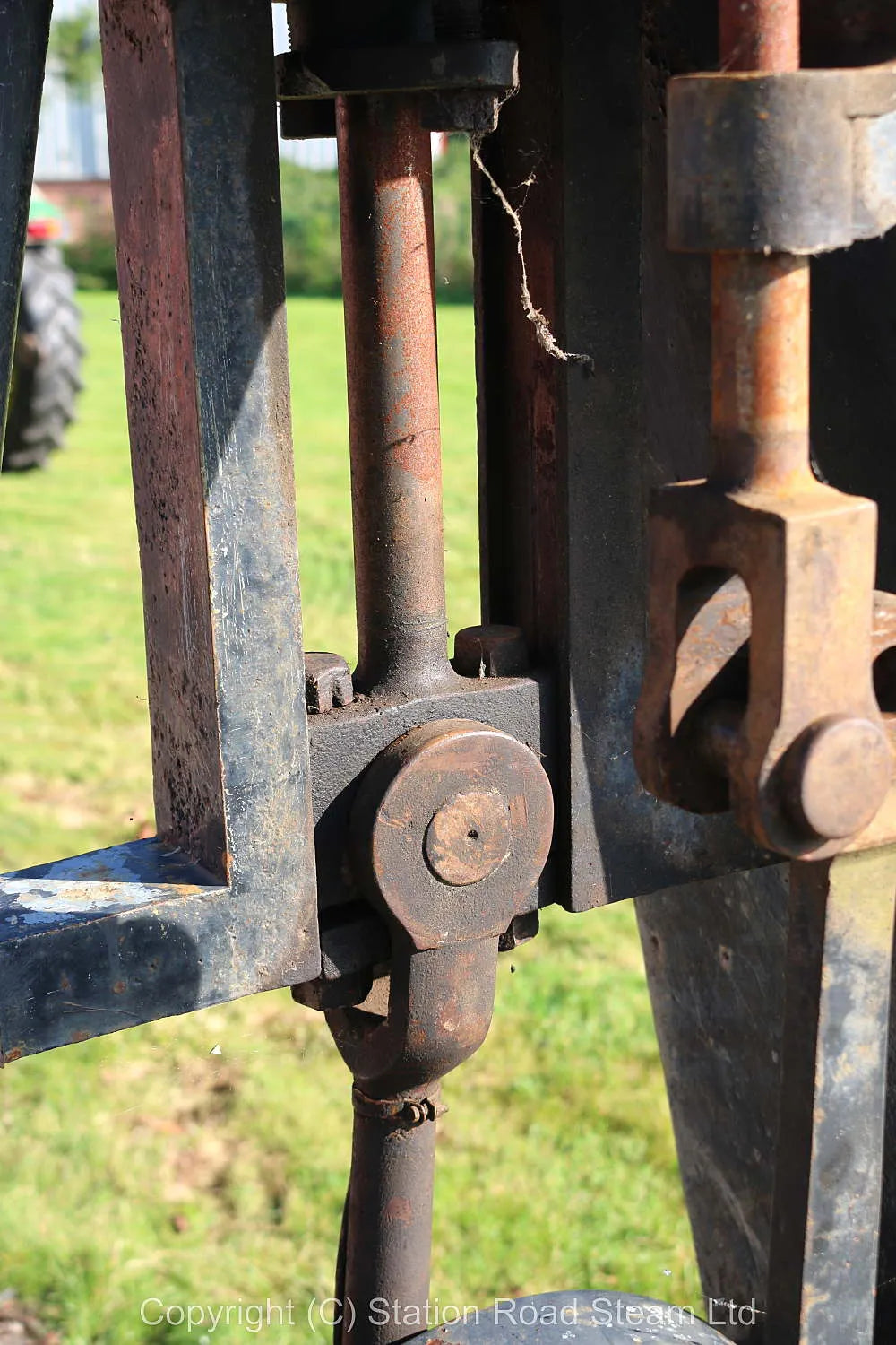 W.H.Coward & Co vertical engine