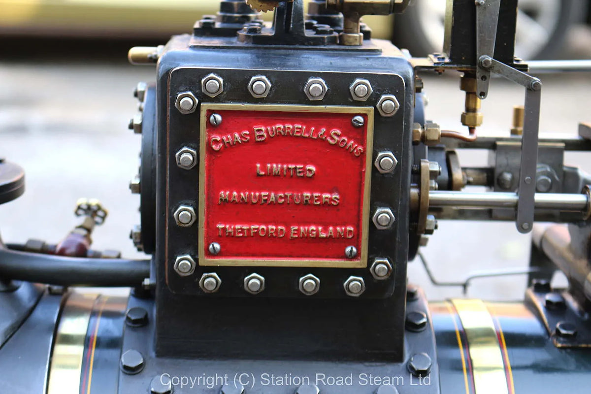 3 inch scale Burrell agricultural engine with driving truck