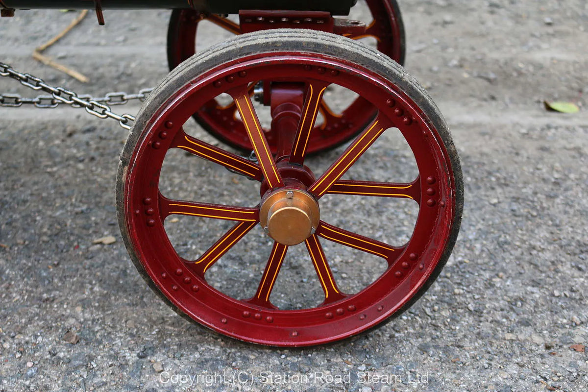 3 inch scale Burrell agricultural engine with driving truck