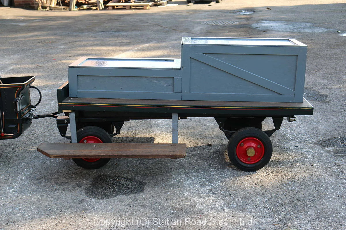 3 inch scale Burrell agricultural engine with driving truck