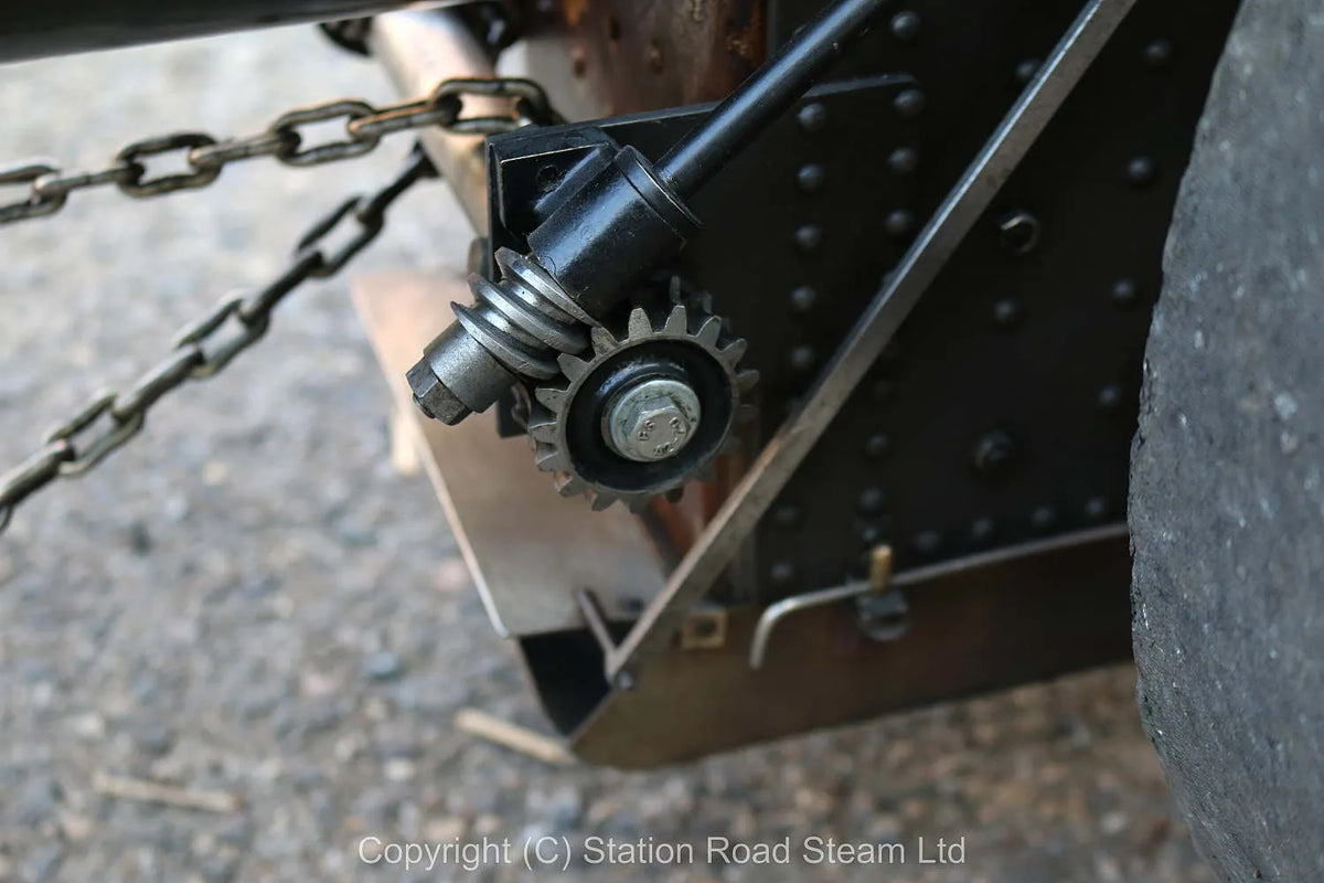 3 inch scale Burrell agricultural engine with driving truck