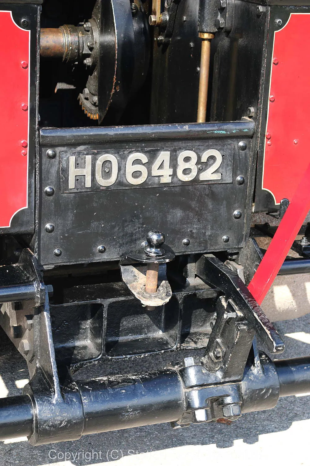 Wallis & Steevens "Advance" 10 ton steam roller