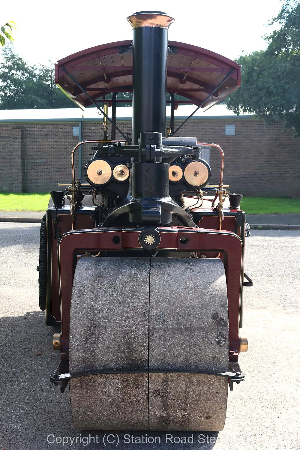 Wallis & Steevens "Advance" 10 ton steam roller