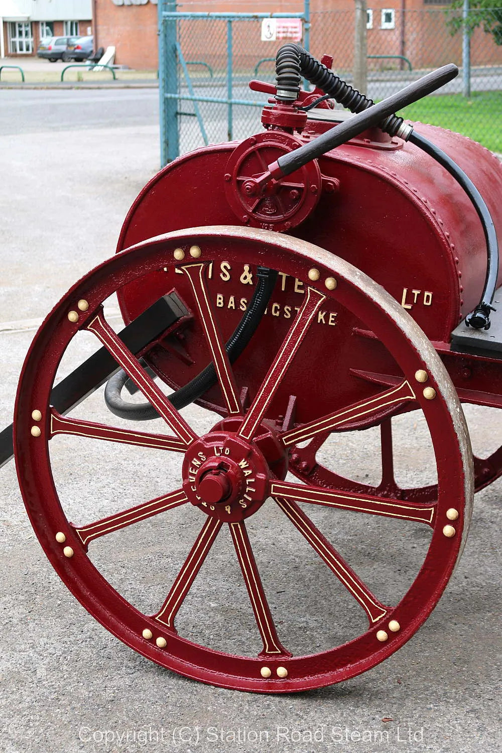 Wallis & Steevens water bowser