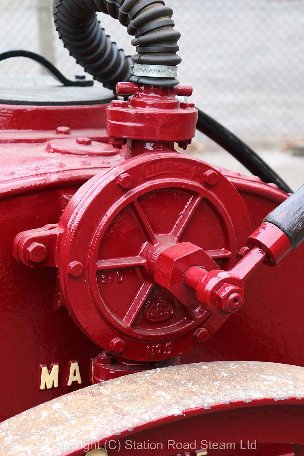 Wallis & Steevens water bowser