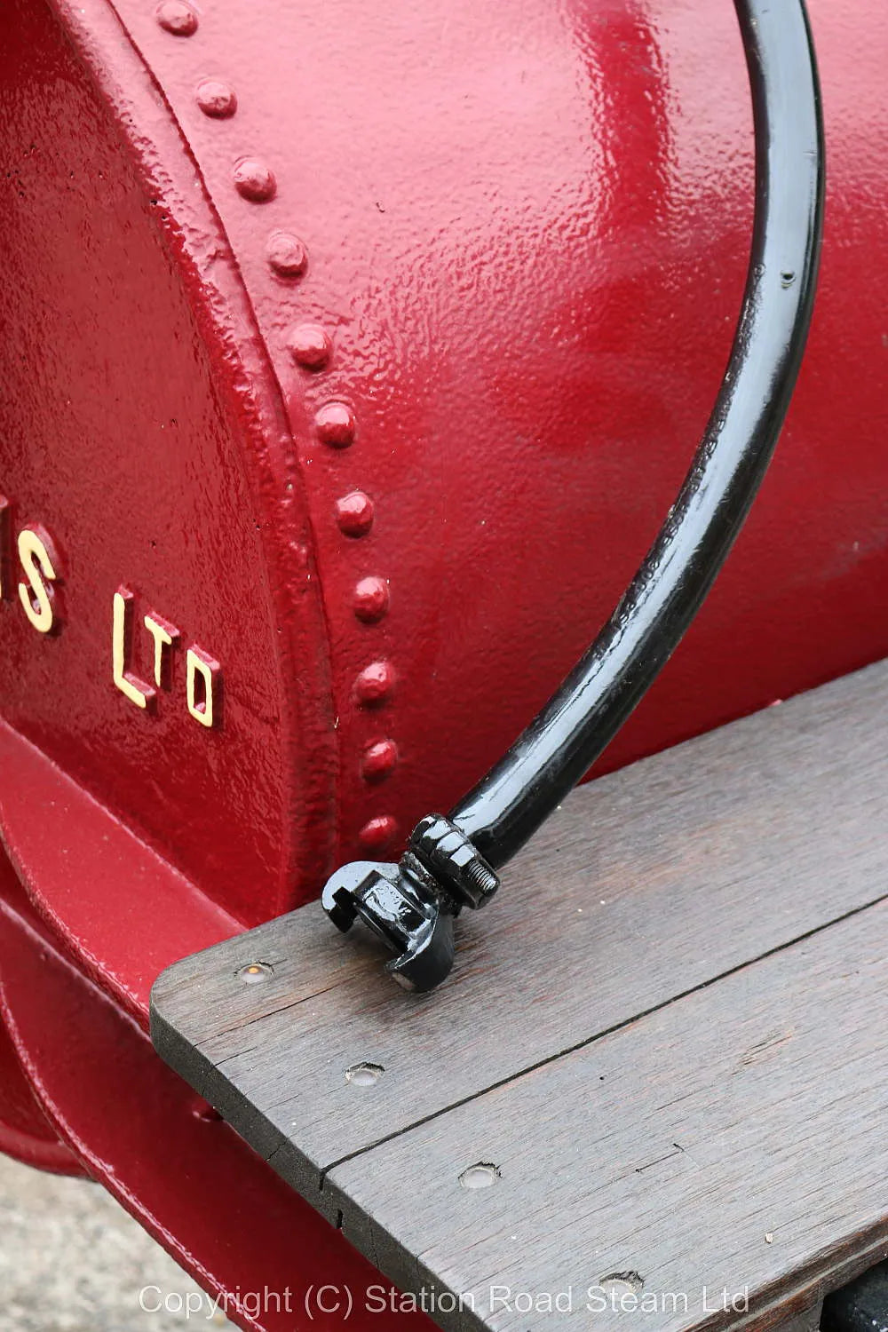 Wallis & Steevens water bowser