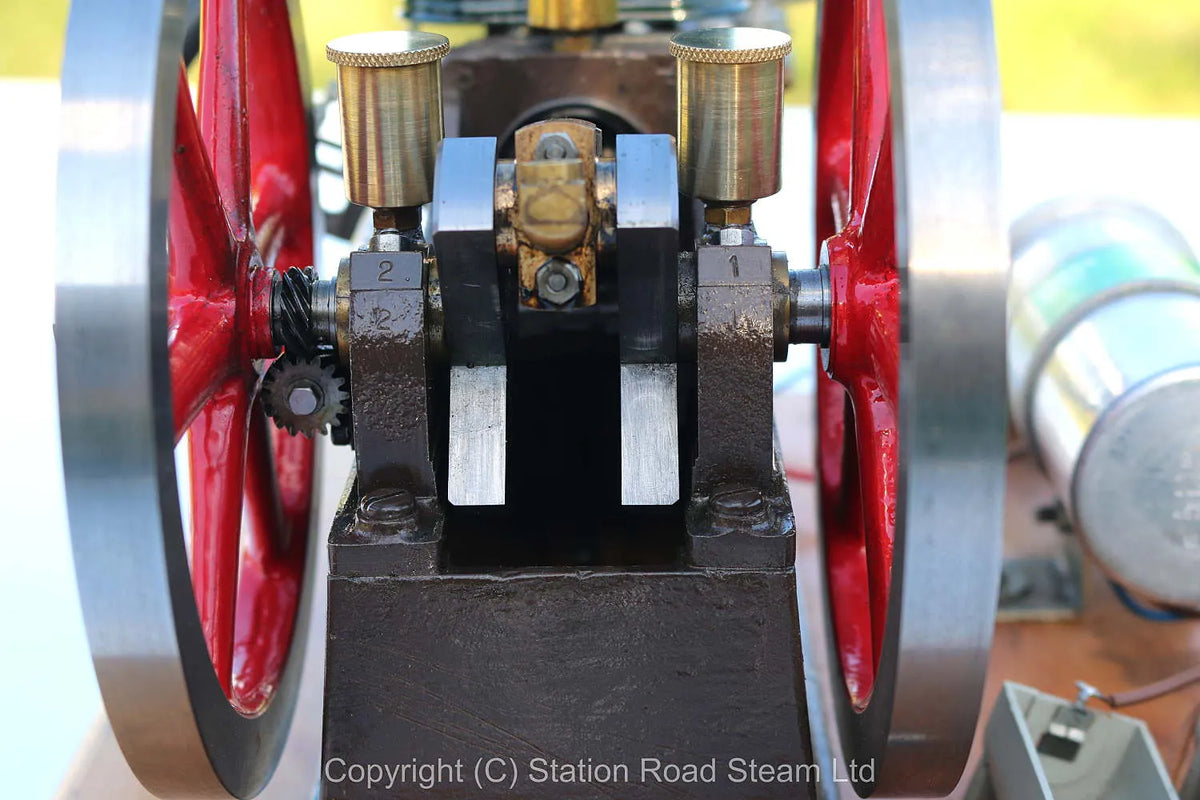 Westbury "Wyvern" open crank engine