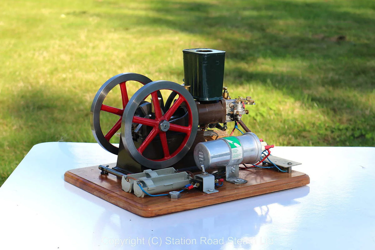 Westbury "Wyvern" open crank engine