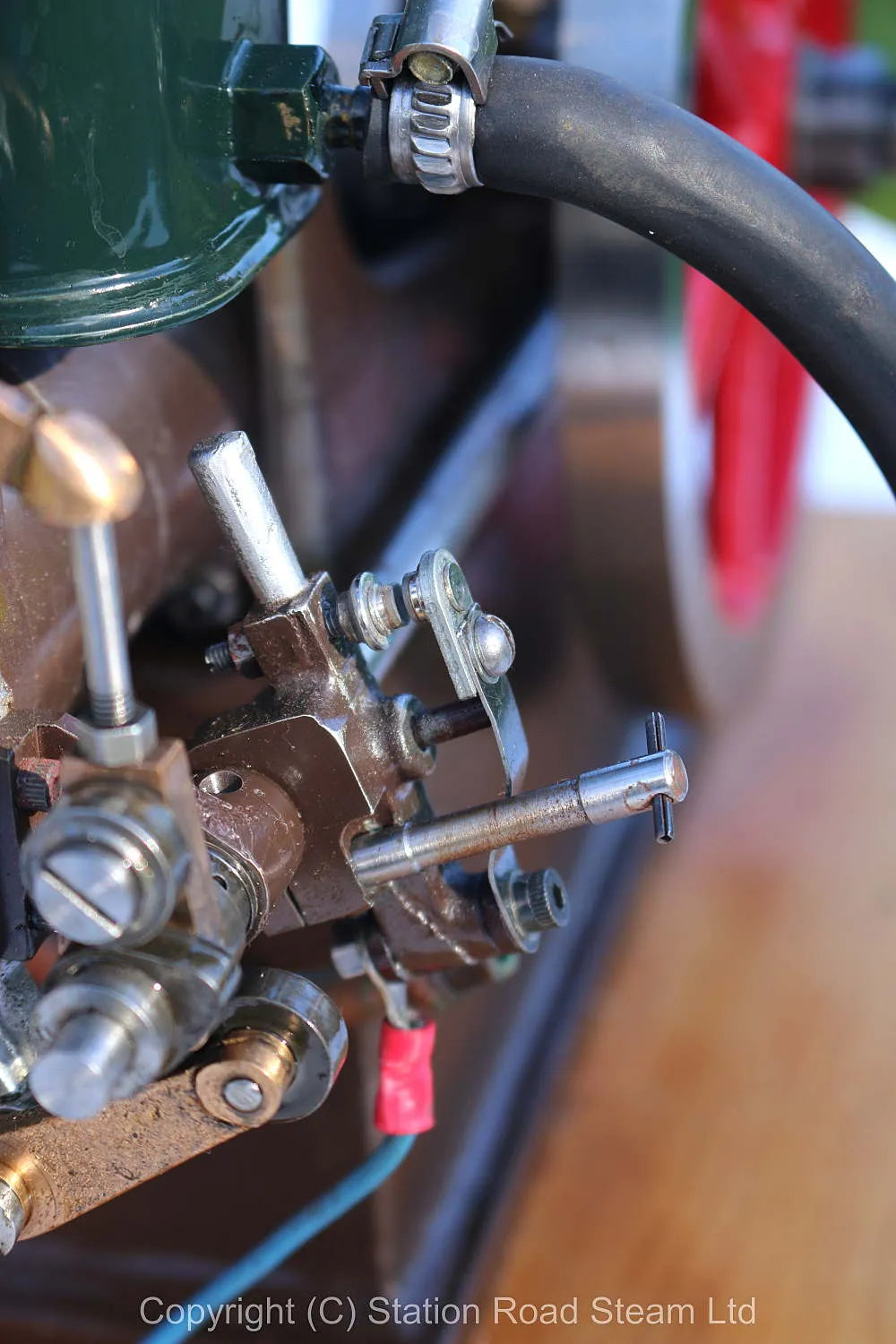 Westbury "Wyvern" open crank engine