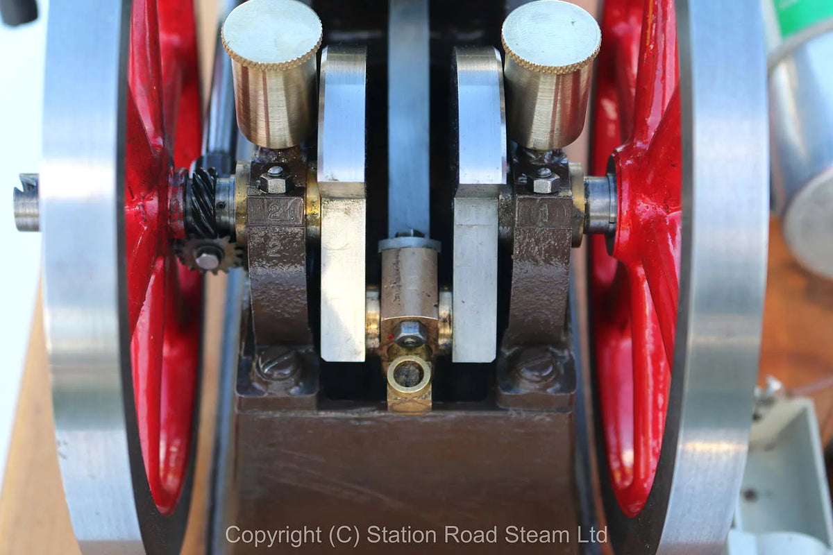 Westbury "Wyvern" open crank engine