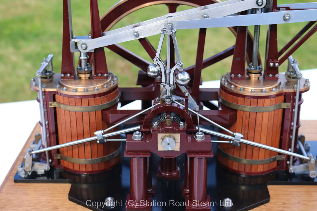 Galloway non-dead centre engine