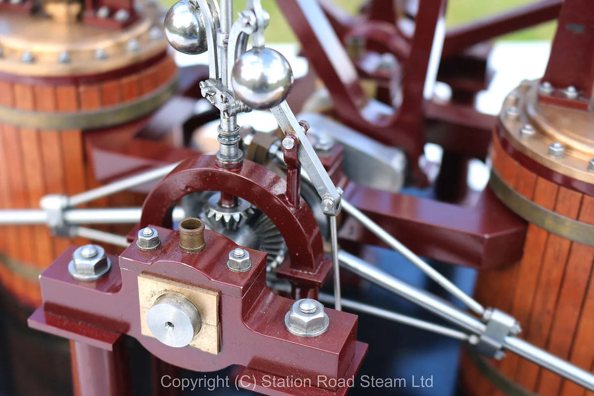 Galloway non-dead centre engine