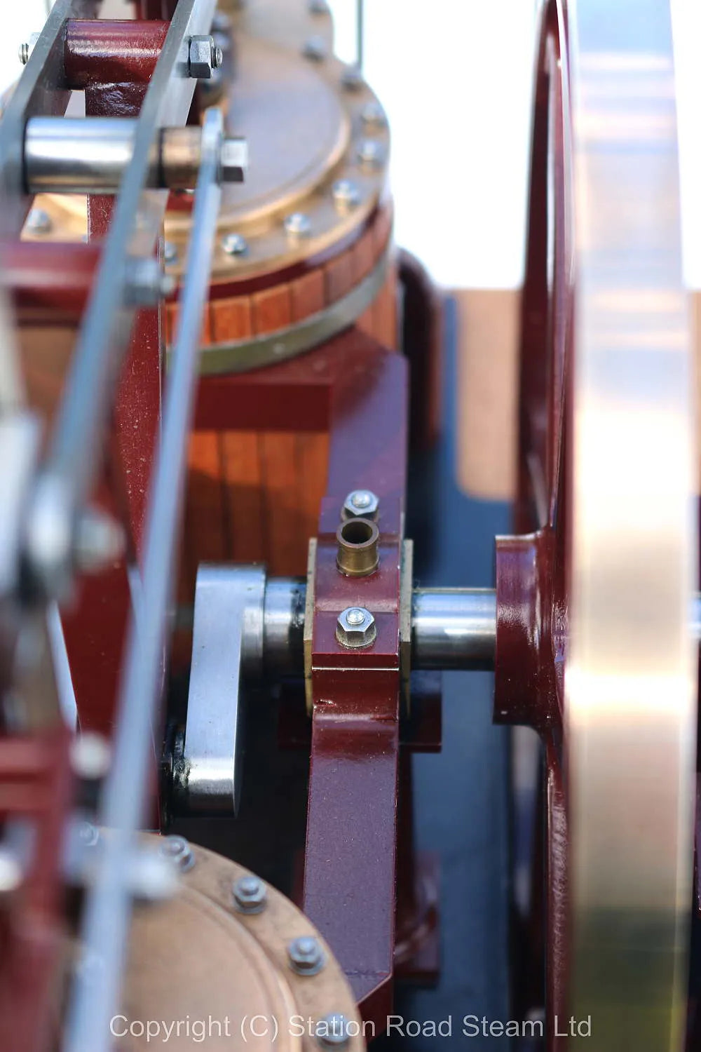 Galloway non-dead centre engine