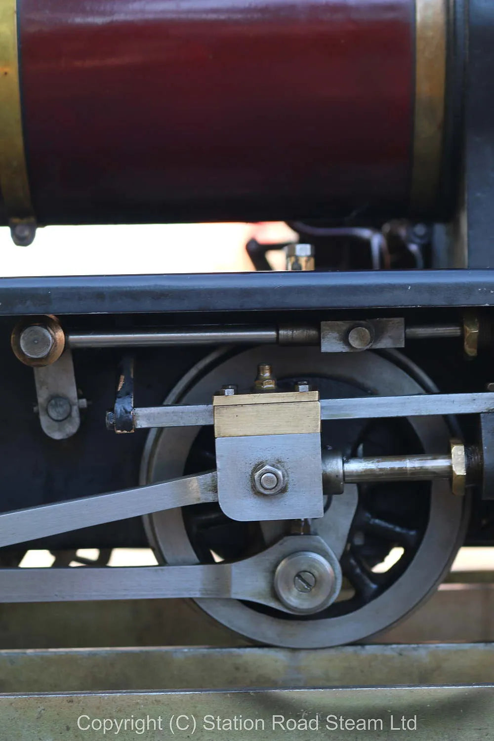 5 inch gauge Polly II 0-4-0 with tender