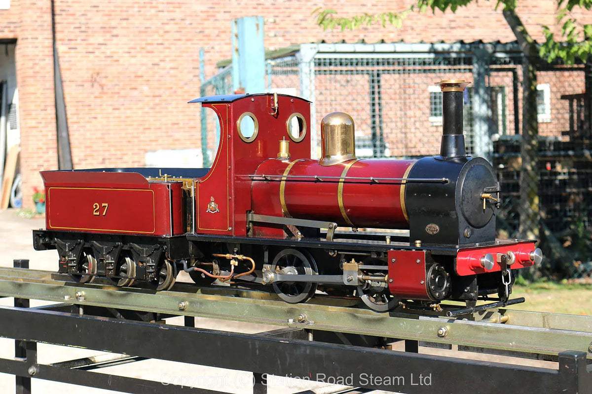 5 inch gauge Polly II 0-4-0 with tender