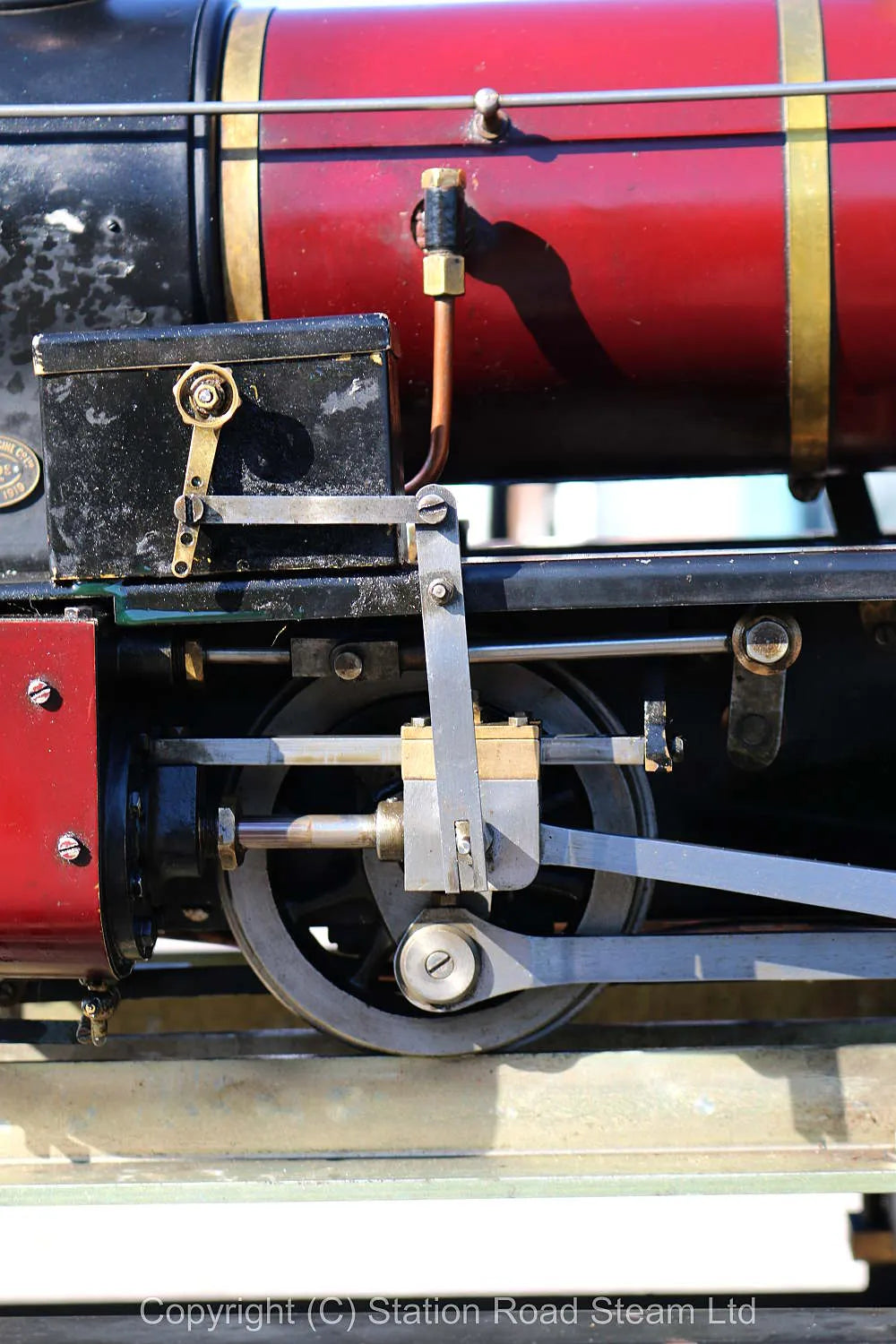 5 inch gauge Polly II 0-4-0 with tender