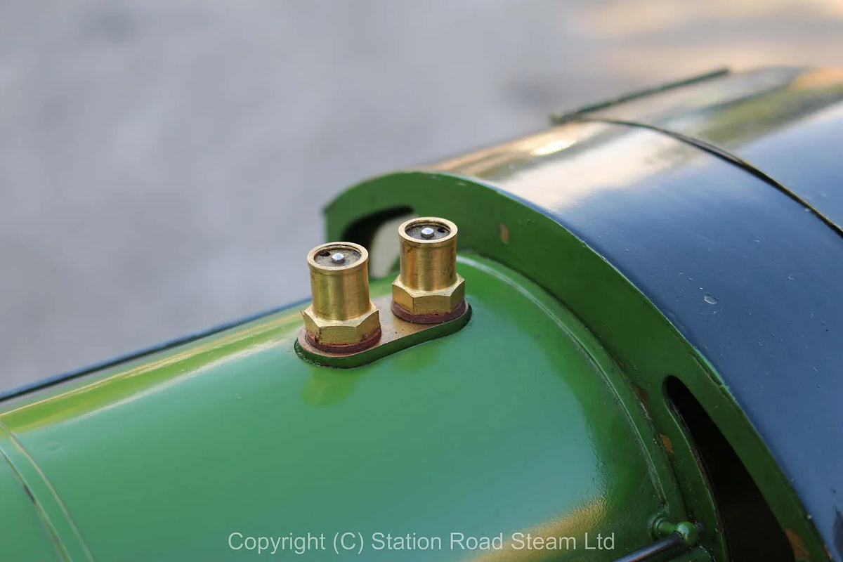 3 1/2 inch gauge LNER V4 2-6-0 "Bantam Cock"