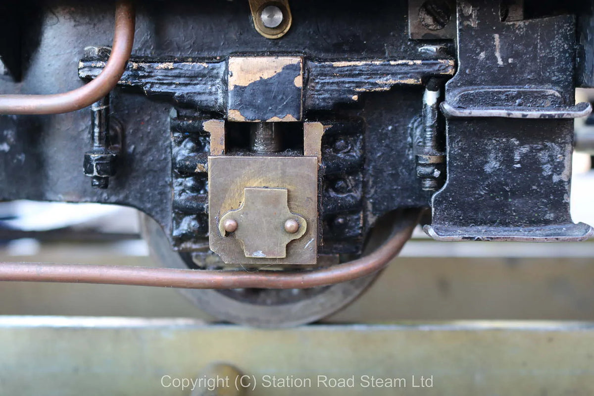 3 1/2 inch gauge LNER V4 2-6-0 "Bantam Cock"