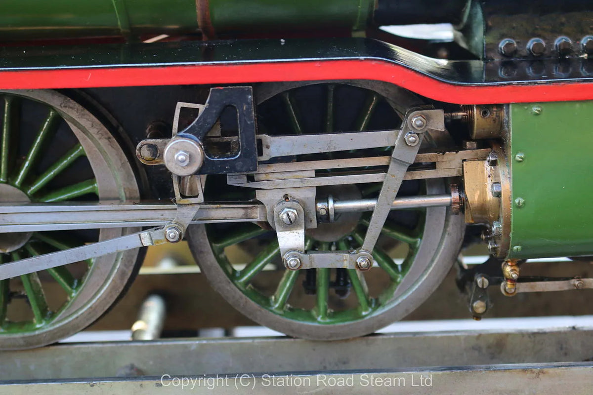 3 1/2 inch gauge LNER V4 2-6-0 "Bantam Cock"