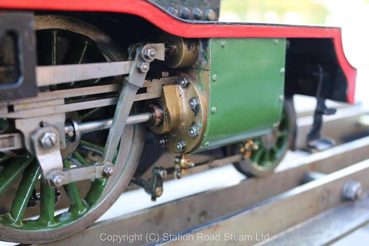 3 1/2 inch gauge LNER V4 2-6-0 "Bantam Cock"