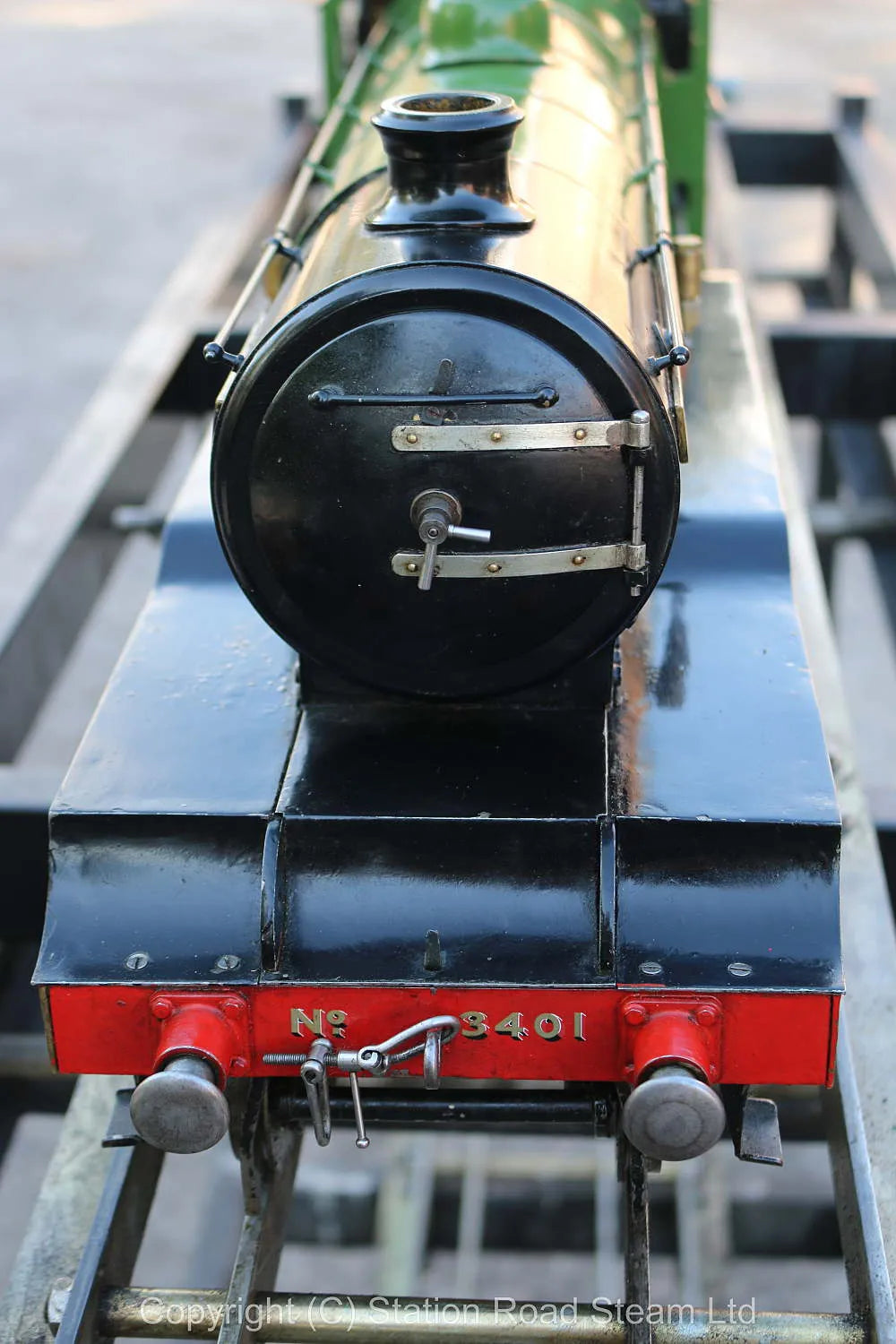 3 1/2 inch gauge LNER V4 2-6-0 "Bantam Cock"