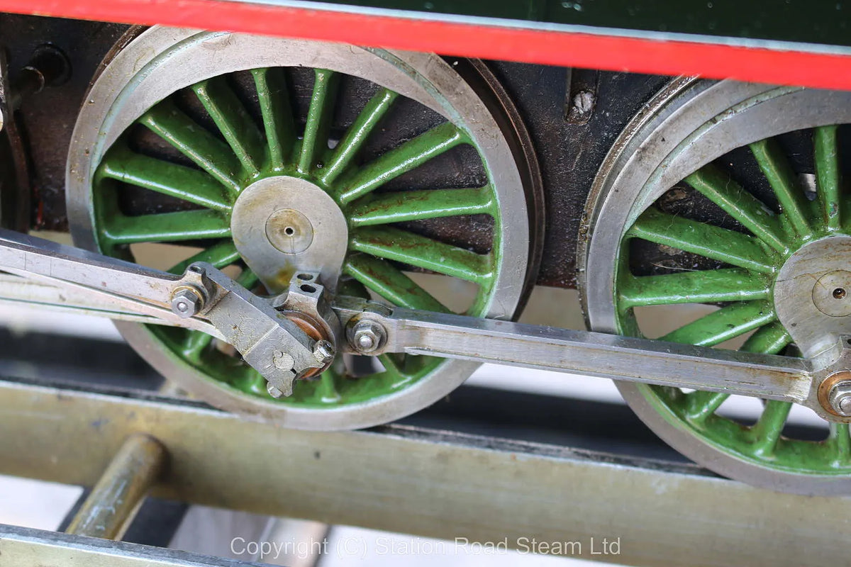 3 1/2 inch gauge LNER V4 2-6-0 "Bantam Cock"