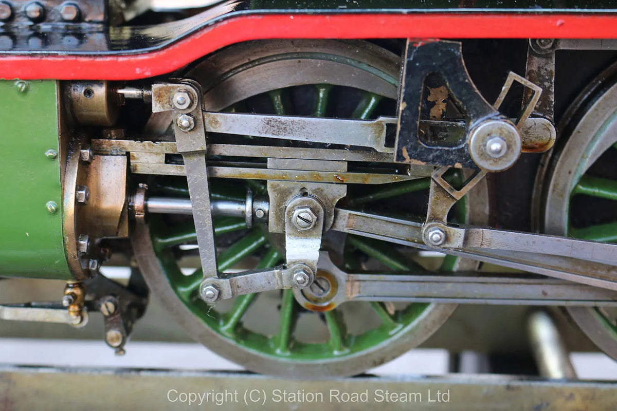3 1/2 inch gauge LNER V4 2-6-0 "Bantam Cock"