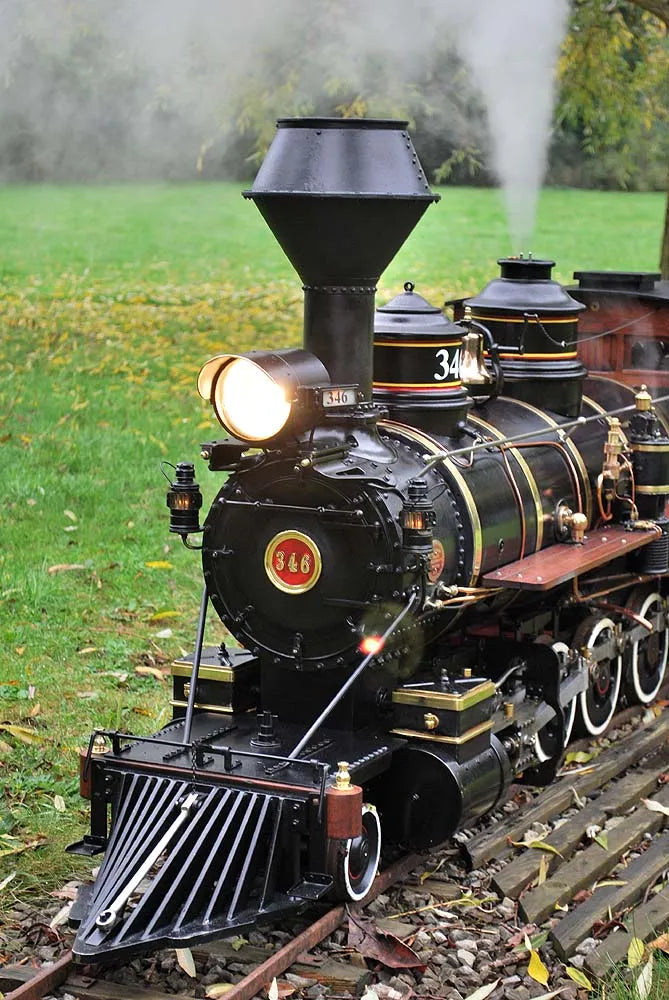 7 1/4 inch gauge Baldwin C19 with road trailer
