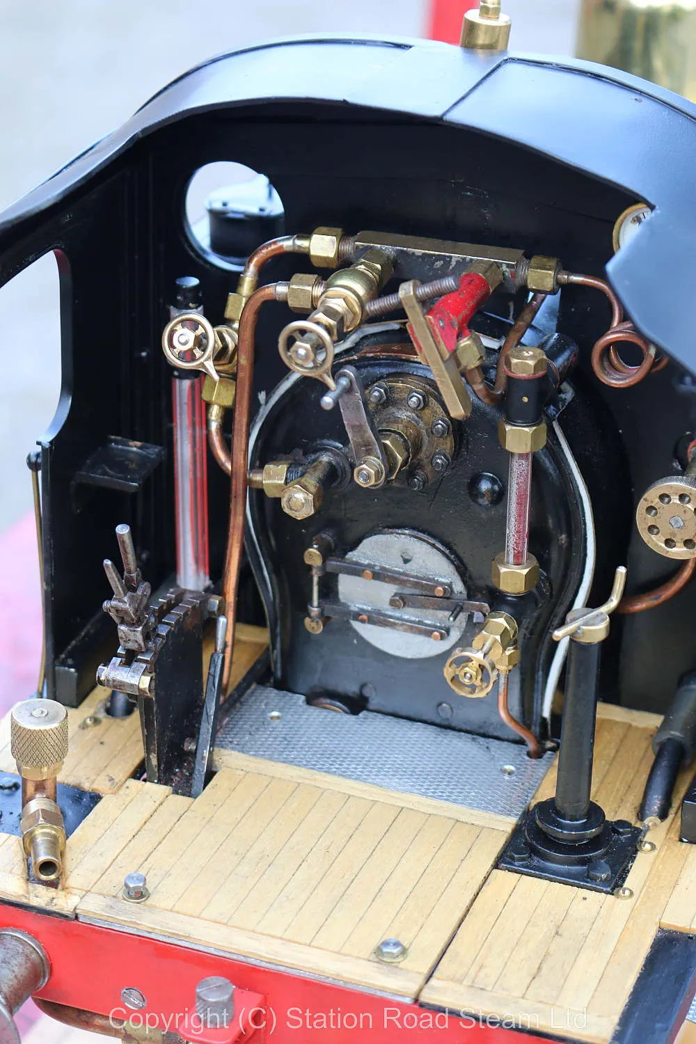 3 1/2 inch gauge "Rob Roy" 0-6-0T with rolling road