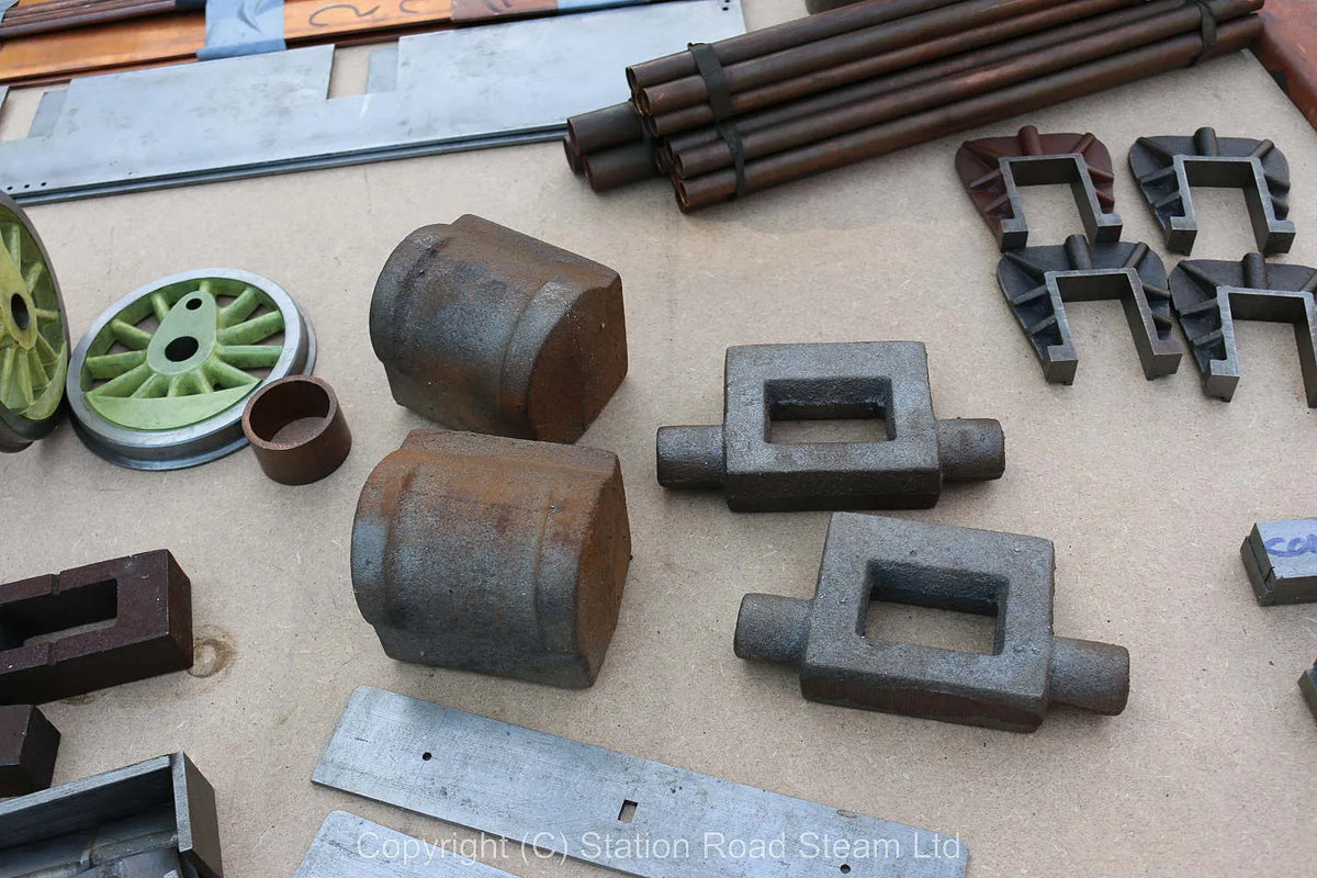 5 inch gauge "Ajax" 0-4-0T flanged boiler kit, castings, cylinder pattern (1 of 2)