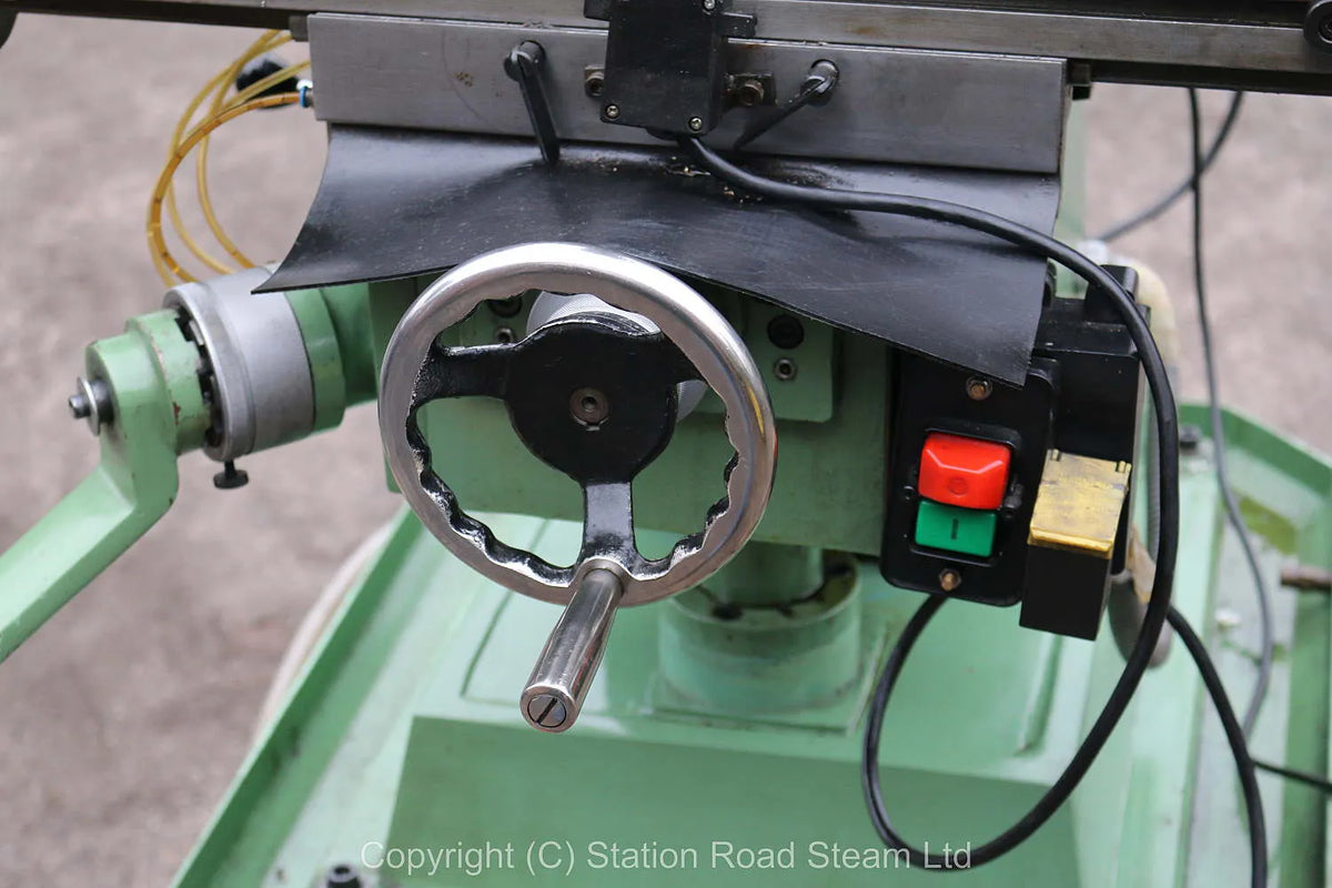 Warco VMC mill with power table feed