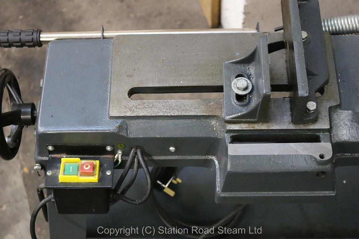 Axminster Power Tools bandsaw