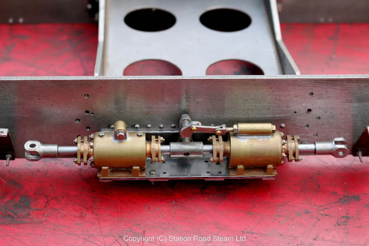5 inch gauge 0-4-0+0-4-4 Garratt "William Francis"