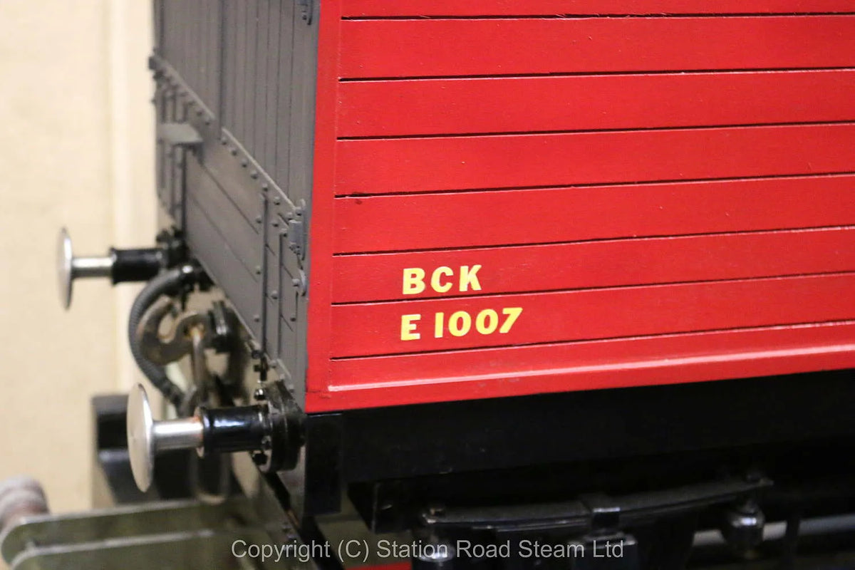 7 1/4 inch gauge North British parcels van