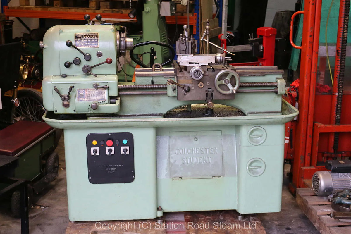 Colchester Student lathe
