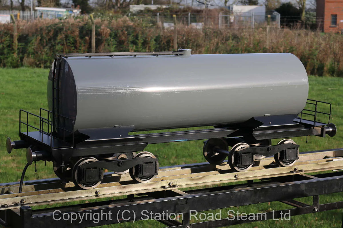 7 1/4 inch gauge tanker wagon