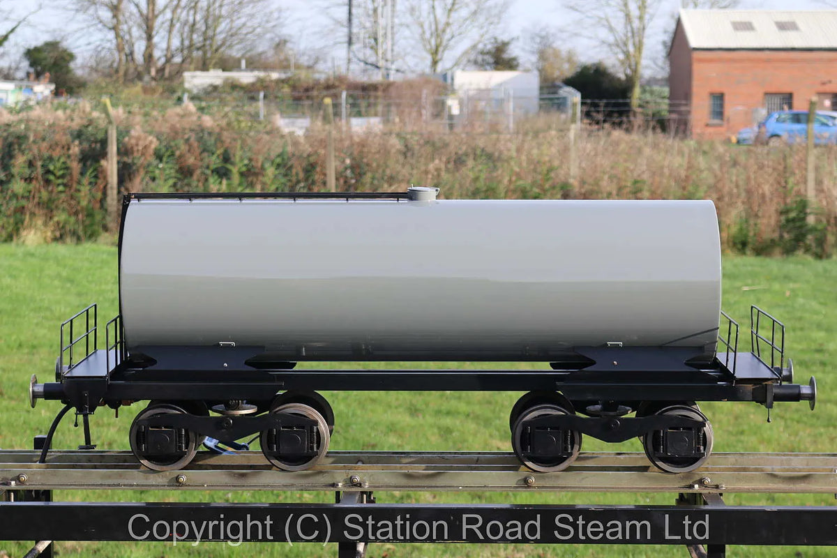 7 1/4 inch gauge tanker wagon