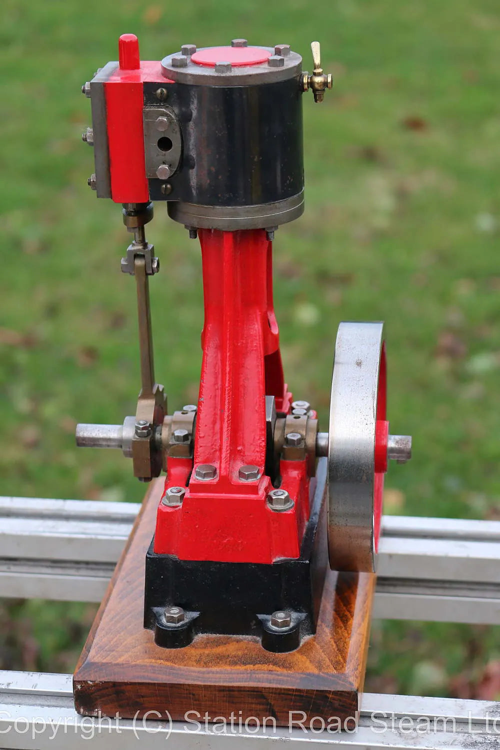 Stuart No.4 vertical engine