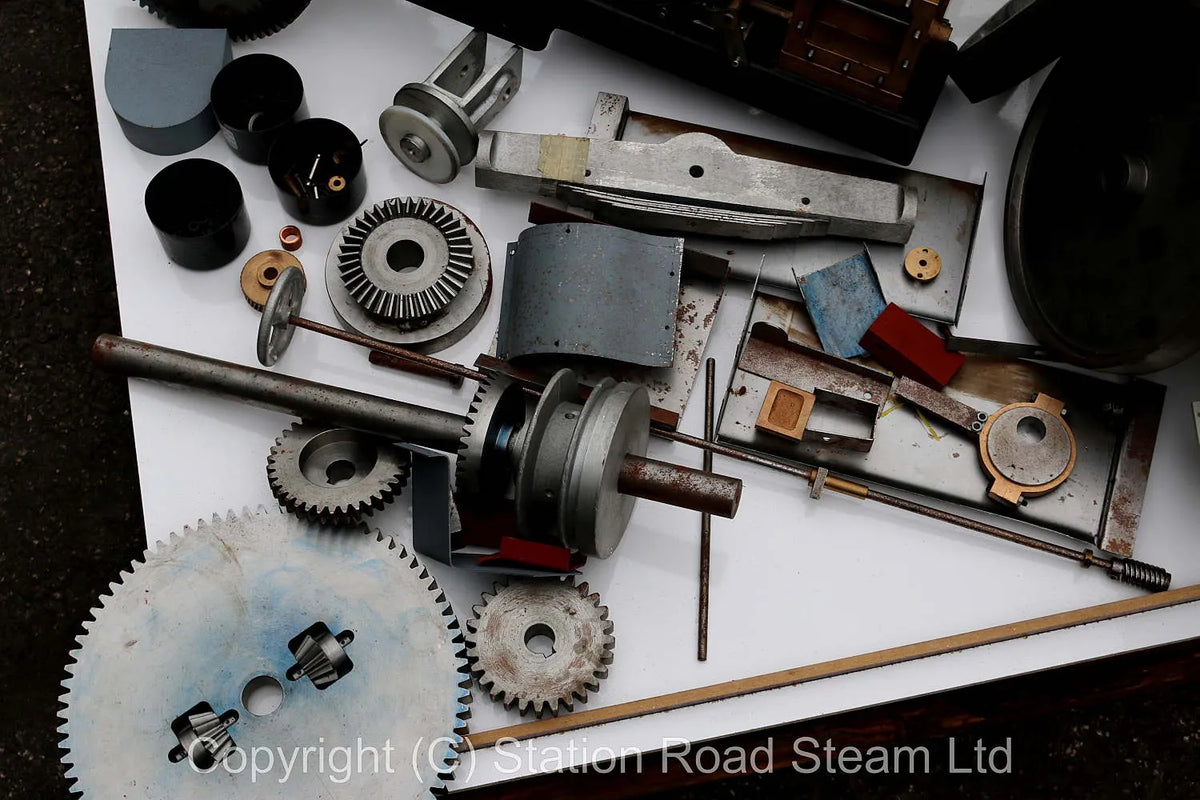 3 inch scale Aveling & Porter steam tractor