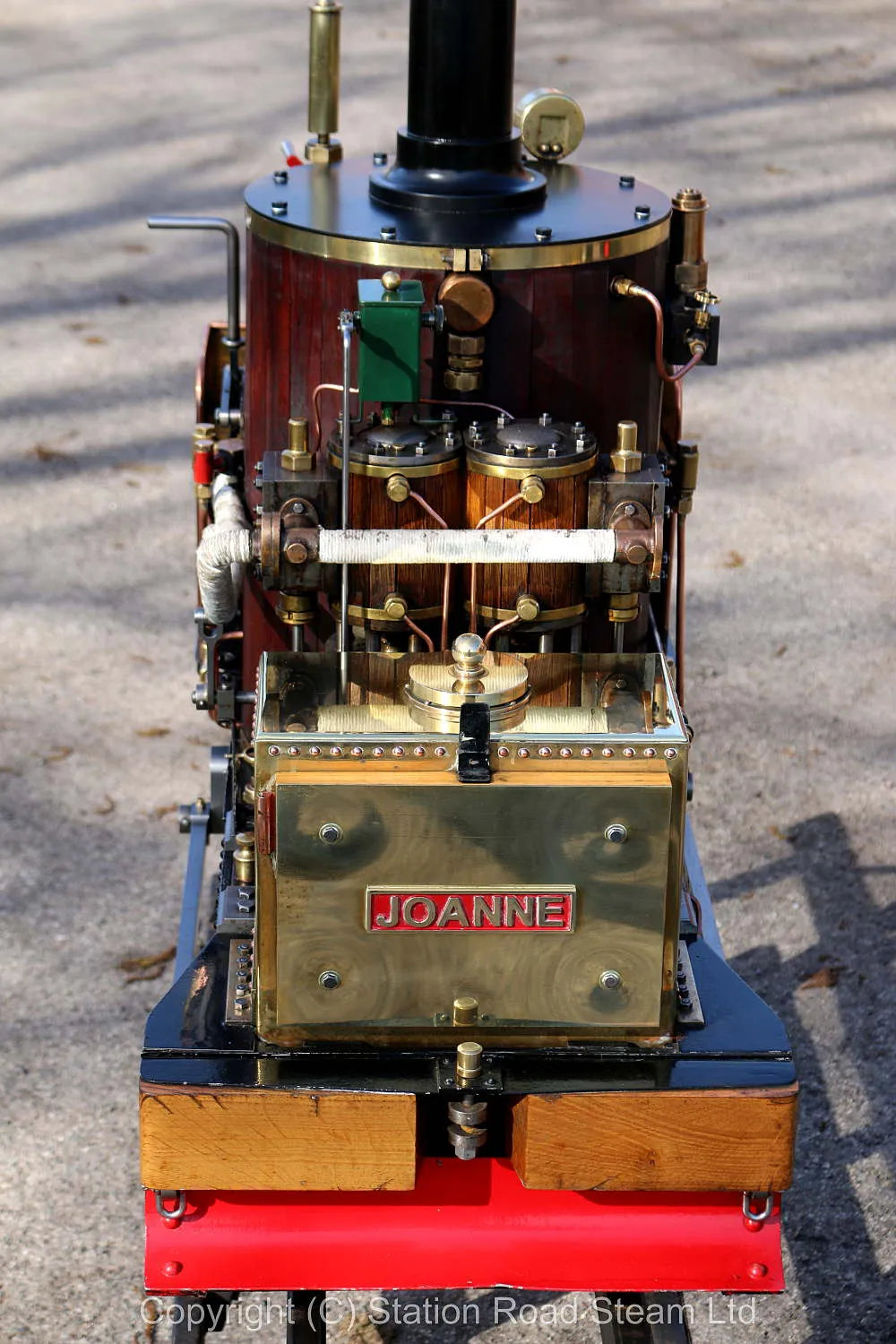7 1/4 inch gauge De Winton 0-4-0 VBT