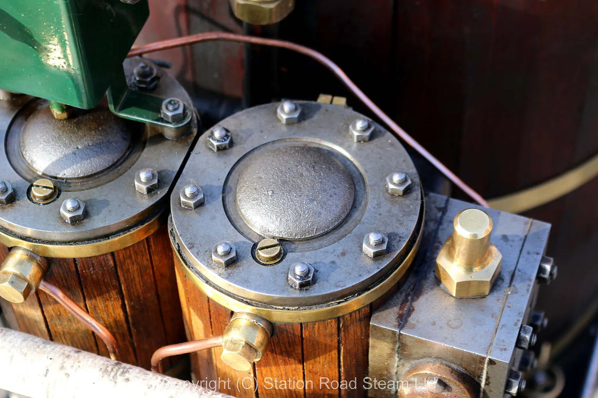 7 1/4 inch gauge De Winton 0-4-0 VBT