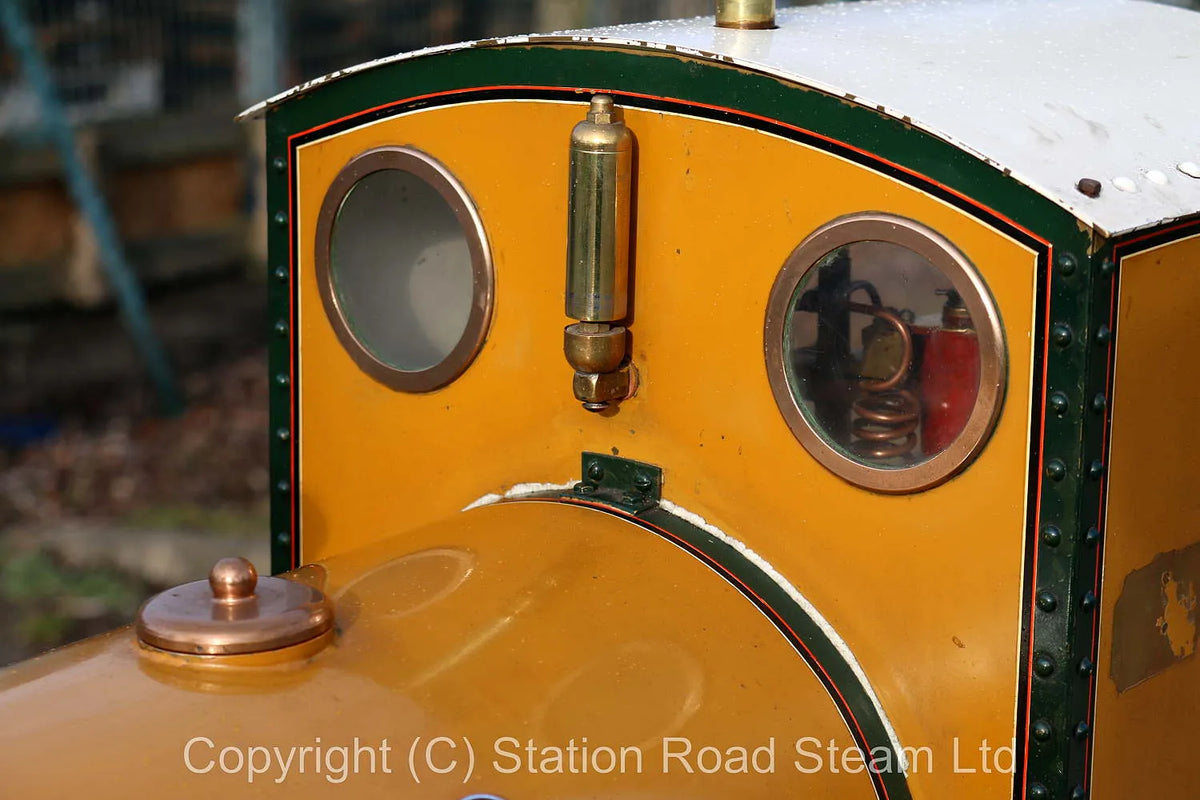 5 inch gauge "Sweet Pea" with tender