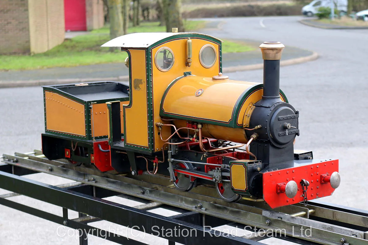 5 inch gauge "Sweet Pea" with tender
