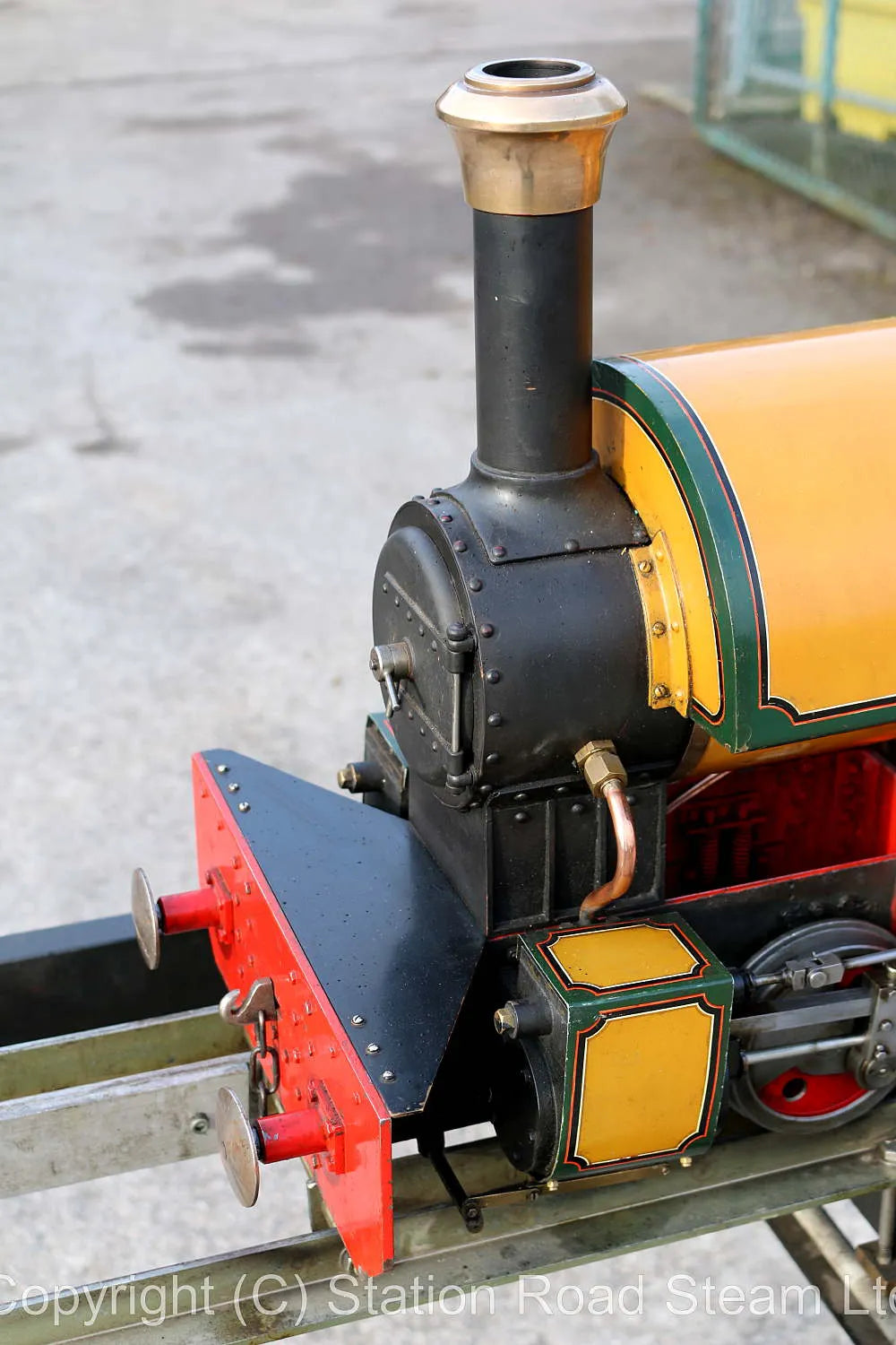 5 inch gauge "Sweet Pea" with tender