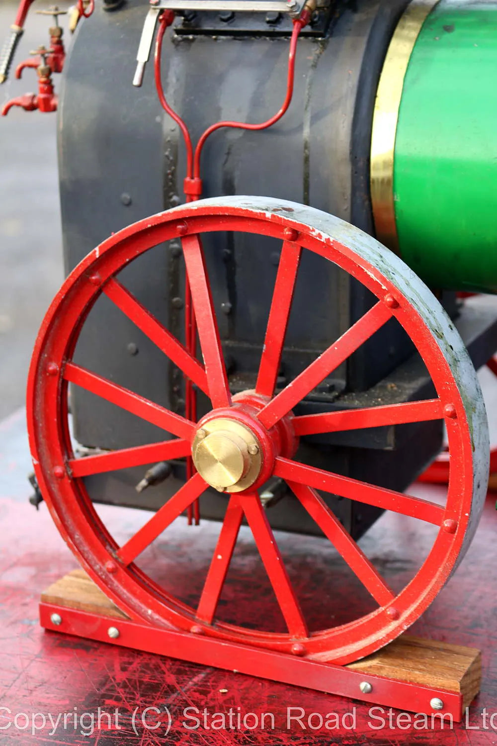 2 inch scale Ransomes, Sims & Jefferies portable engine