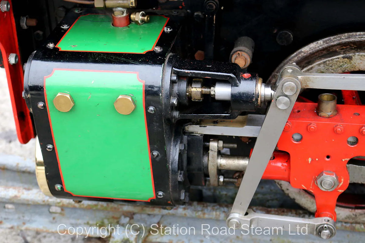 15 inch gauge 0-4-0 "Raf"